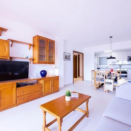 En La Playa De Riells Con Terraza Grande, Parking Y Wifi - Es-325-2 شقة